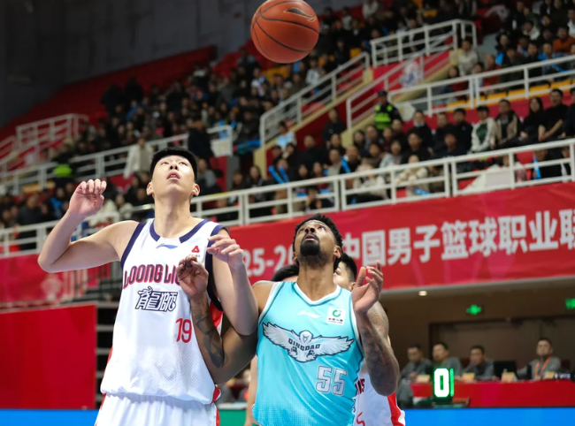 热门赛事直播-盖帽CBA第1，篮板国内球员第2，命中率78.7%！如此天赋杜锋不会用